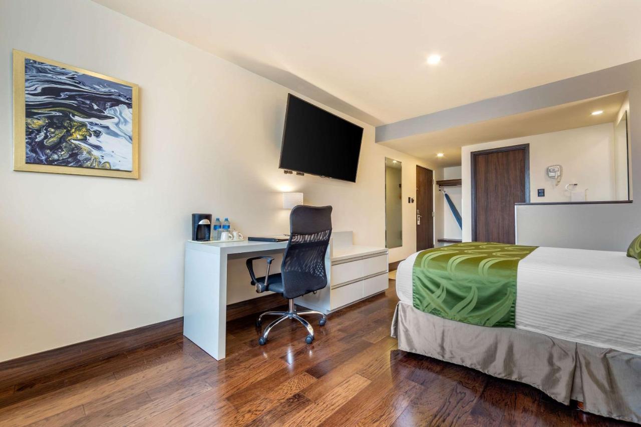 Quality Inn Chihuahua San Francisco Экстерьер фото