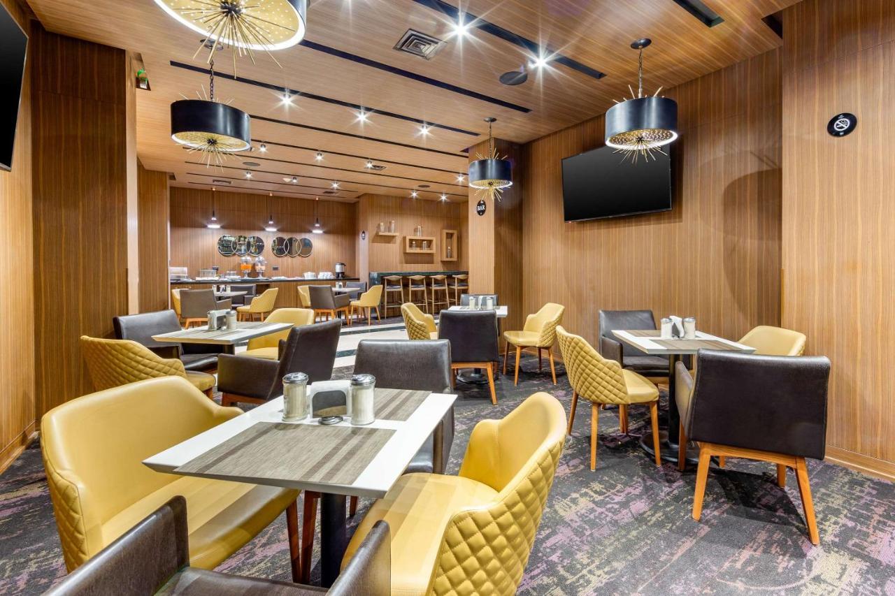 Quality Inn Chihuahua San Francisco Экстерьер фото