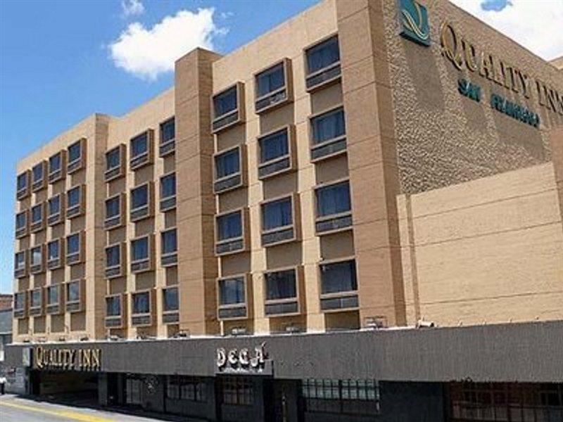 Quality Inn Chihuahua San Francisco Экстерьер фото