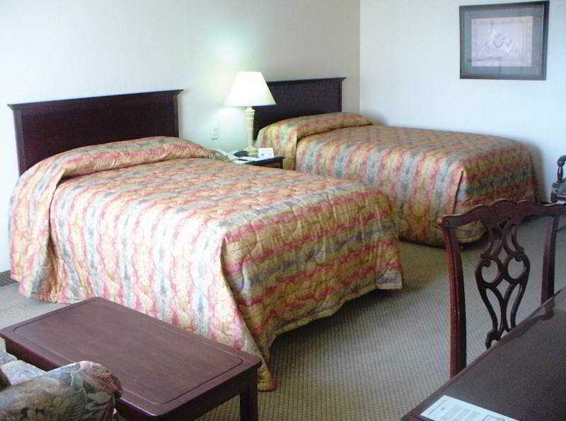 Quality Inn Chihuahua San Francisco Экстерьер фото