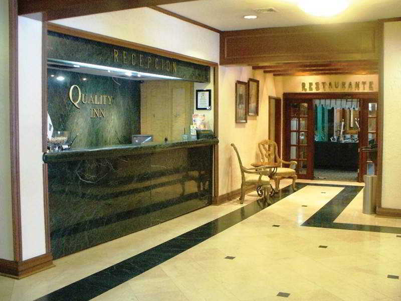 Quality Inn Chihuahua San Francisco Экстерьер фото